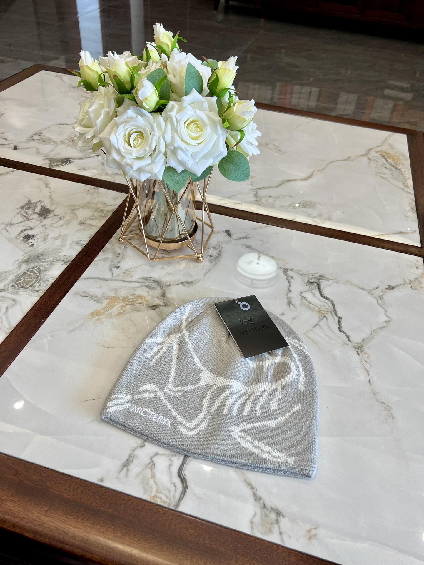 ARC'TERYX hat model 28